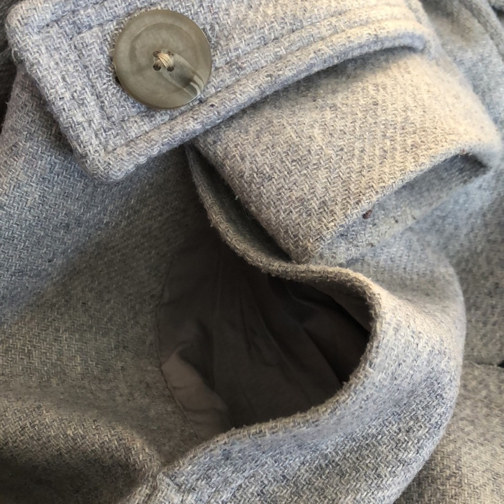 Banana Republic wool blend light gray coat w/Faux fur attachable collar Size XXS - Picture 12 of 13